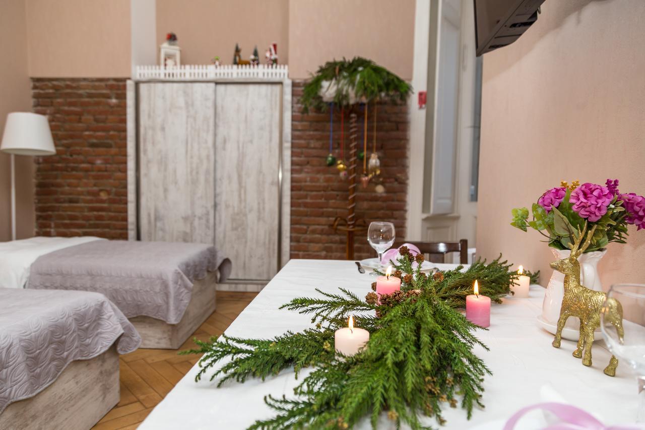 Atlant Hotel Tbilissi Extérieur photo