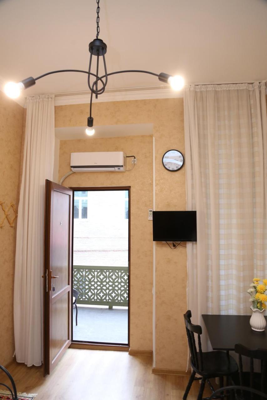 Atlant Hotel Tbilissi Extérieur photo