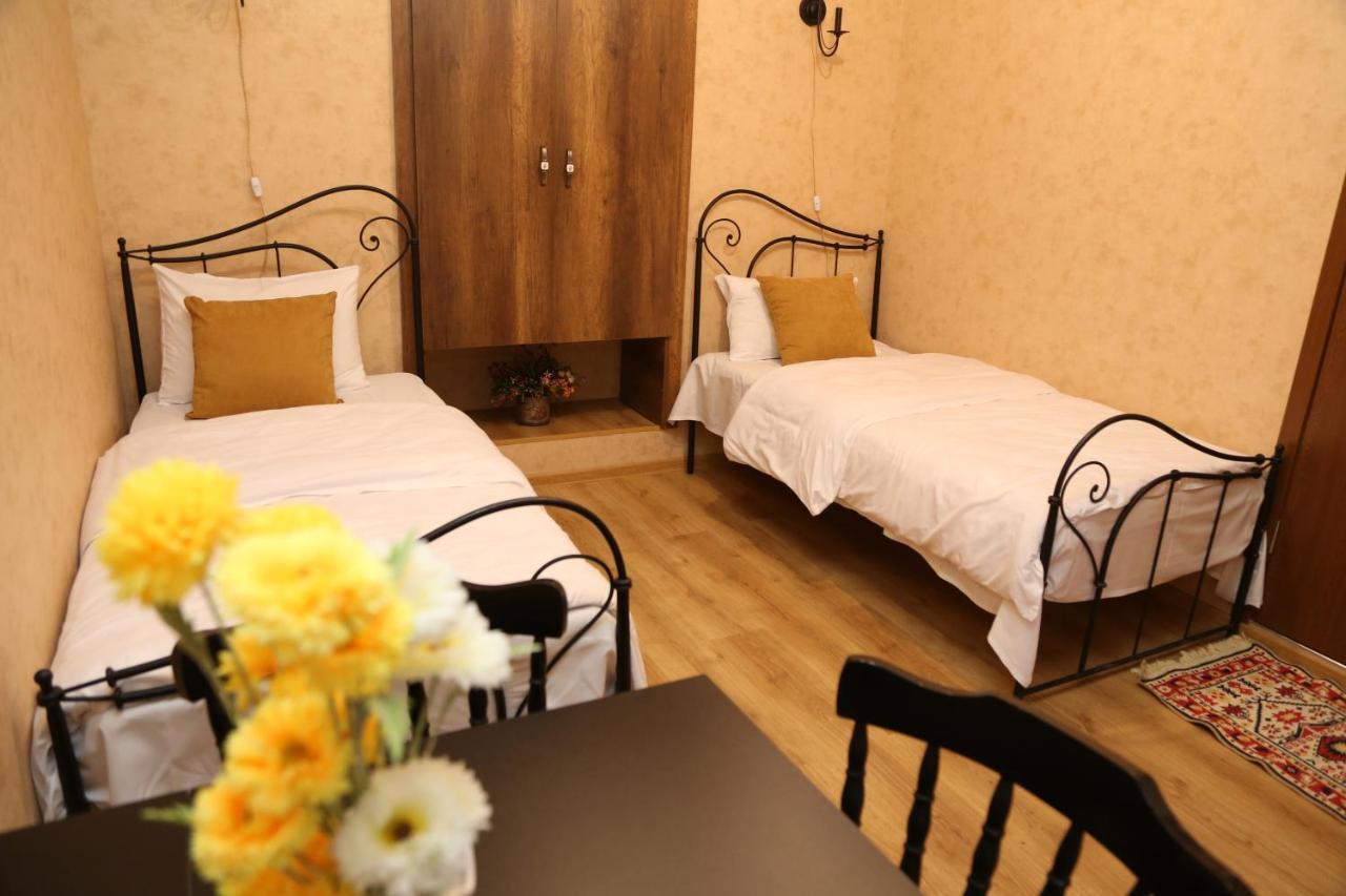 Atlant Hotel Tbilissi Extérieur photo